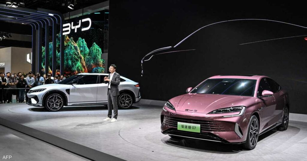 للعام الثاني على التوالي.. إنتاج BYD الصينية يتفوق على تسلا