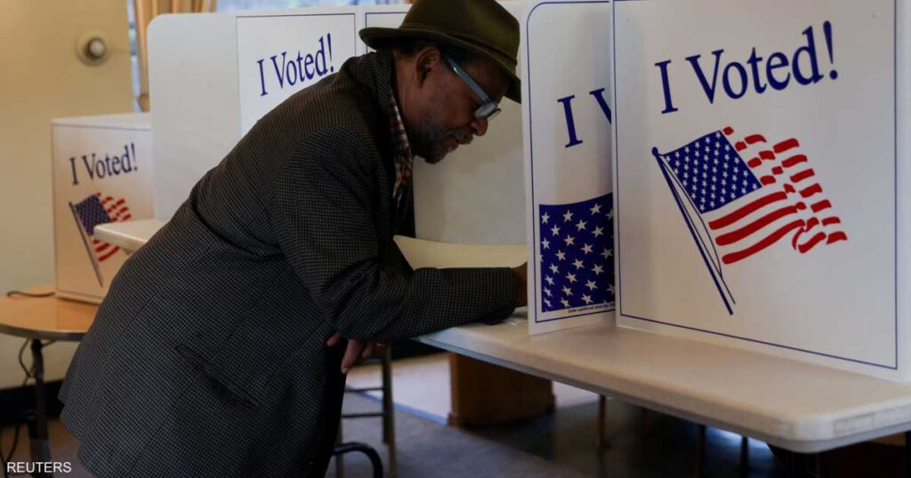 استطلاع: أغلب الناخبين بأميركا يرون الديمقراطية "مهددة"