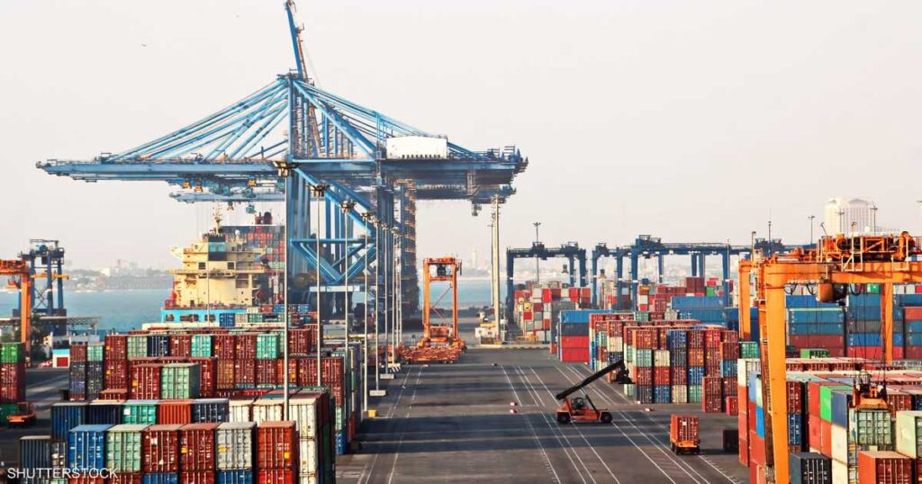 السعودية.. الصادرات غير البترولية ترتفع 16.8% بالربع الثالث