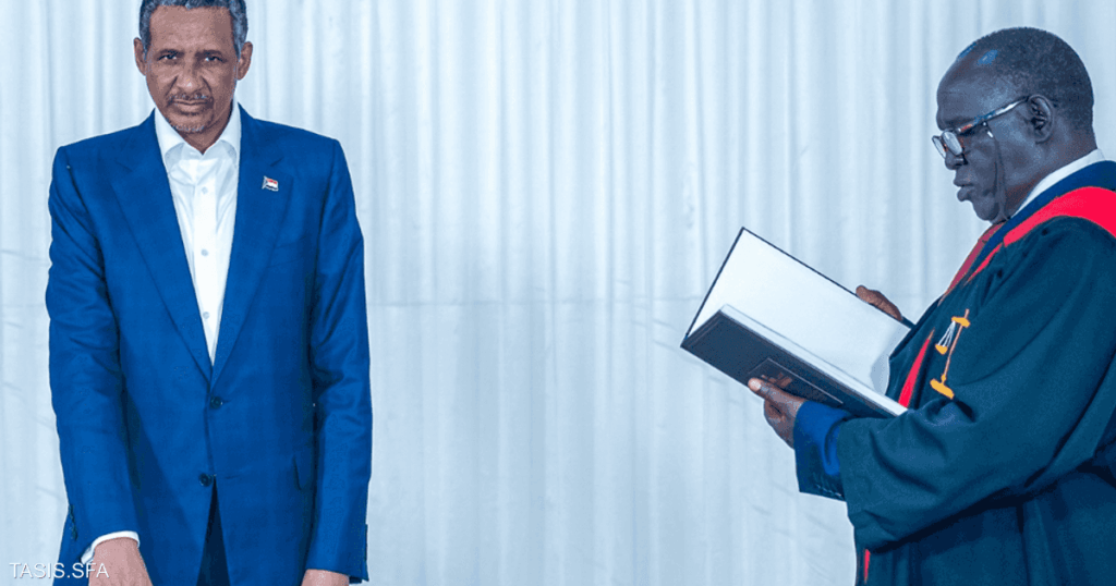 السودان.. دقلو وأعضاء حكومة "تأسيس" يؤدون القسم في نيالا