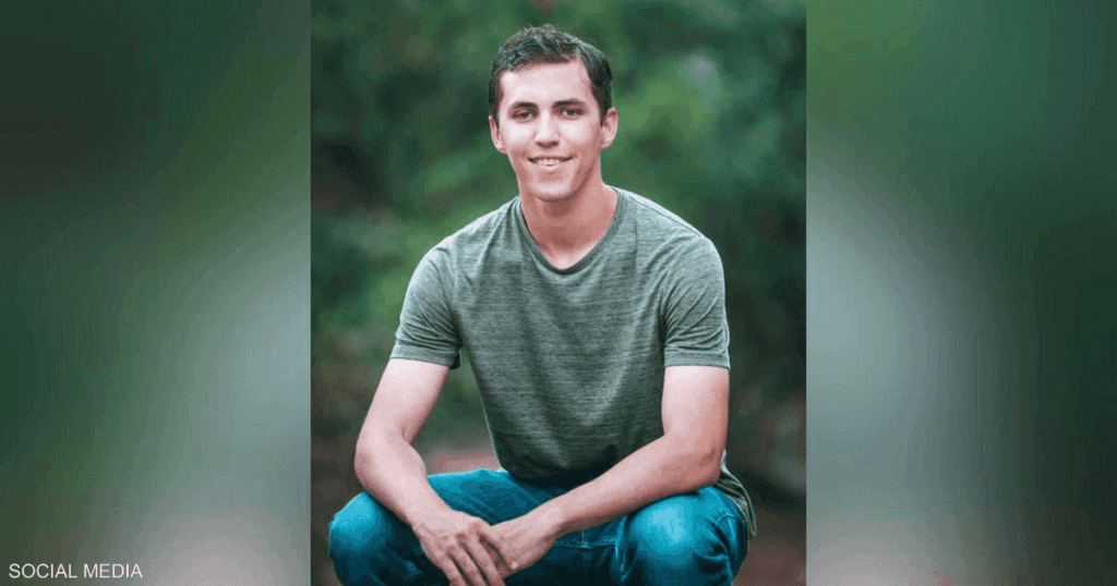 توجيه 7 اتهامات للمشتبه به في اغتيال تشارلي كيرك